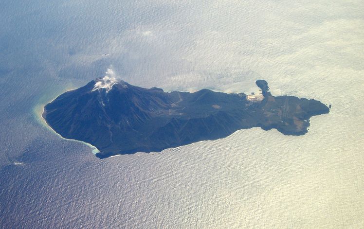Mount Iō (Iōjima)