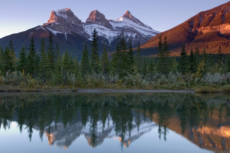 Three Sisters (Alberta)