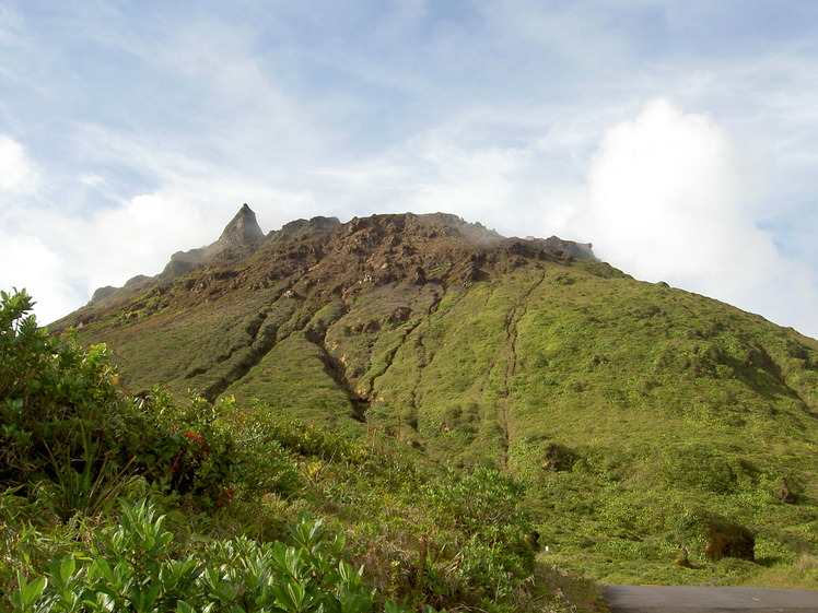 La Grande Soufrière (volcano) weather