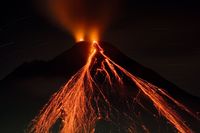 Arenal Volcano photo
