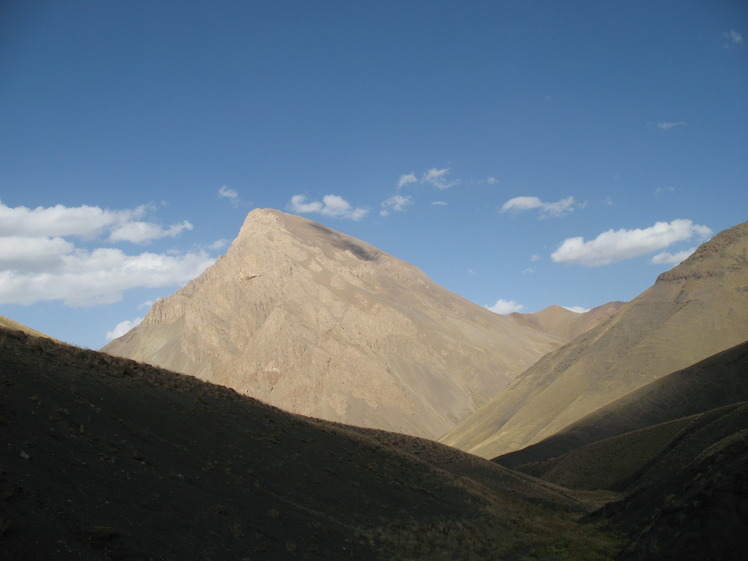 Azad Kuh or Shah-zaade Kaj Gardan, آزاد کوه‎‎