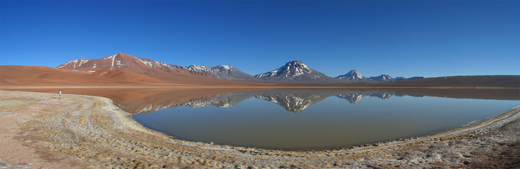 Aguas Calientes (volcano)