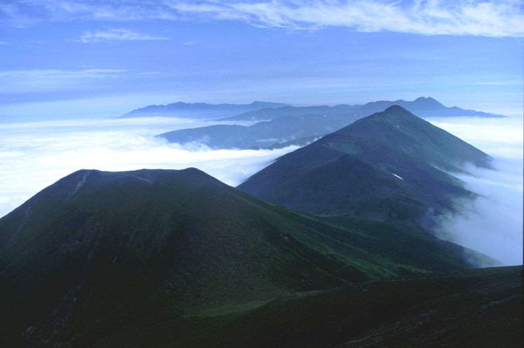Mount Oputateshike