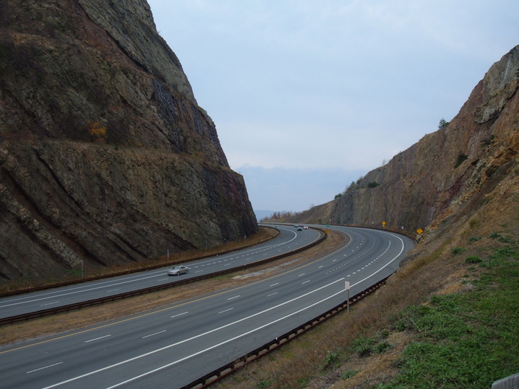 Sideling Hill