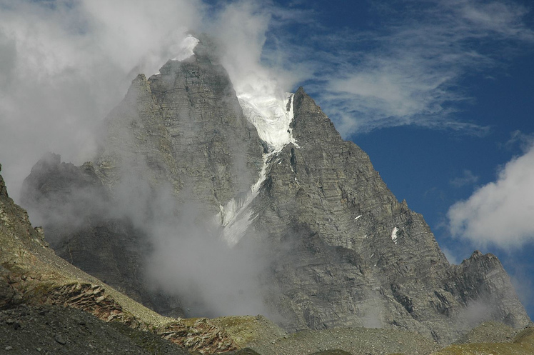 Manimahesh Kailash Peak