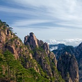 Mount Huang or Huangshan (黄山)