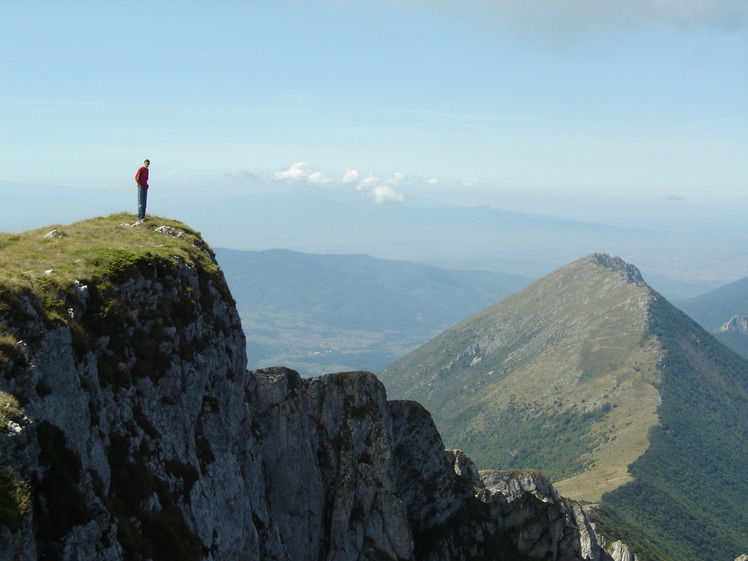 Revival ..., Trem - Suva planina