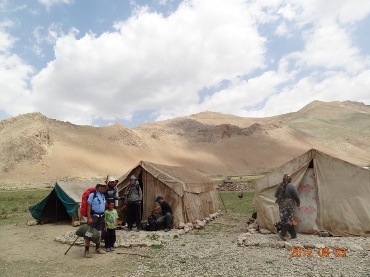 Ali  Saeidi  NeghabeKoohestaN, Damavand (دماوند)