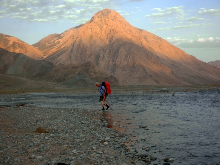 Ali  Saeidi  NeghabeKoohestaN, Damavand (دماوند)