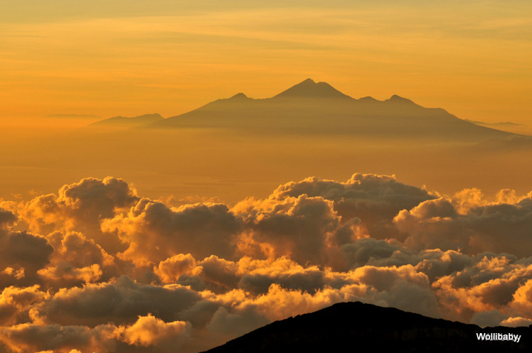 Mount Agung weather