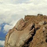 Macaques on Agung, Mount Agung