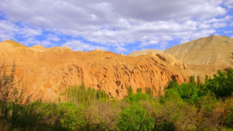 Ali   Saeidi   NeghabeKoohestaN, Ghar-e-Roodafshan