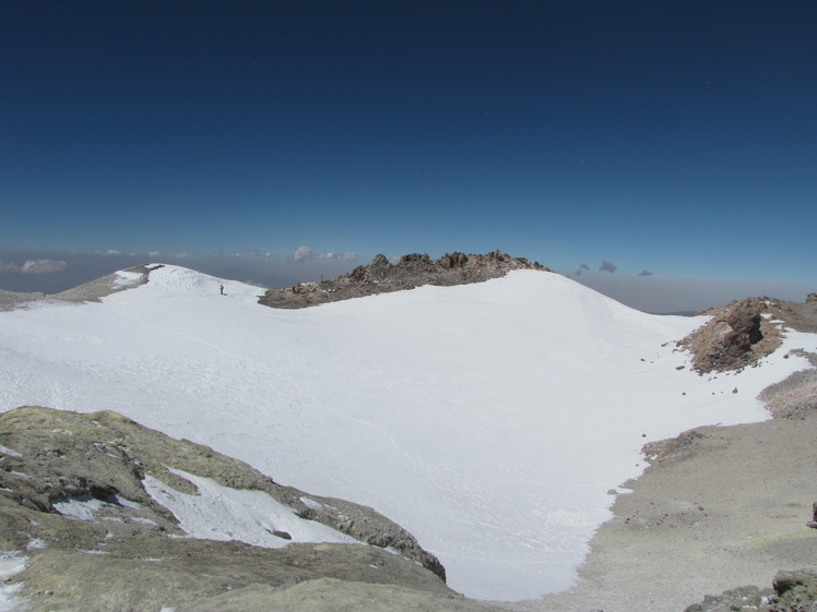 Crater Volcano in Summit, Damavand (دماوند)