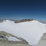 Crater Volcano in Summit, Damavand (دماوند)