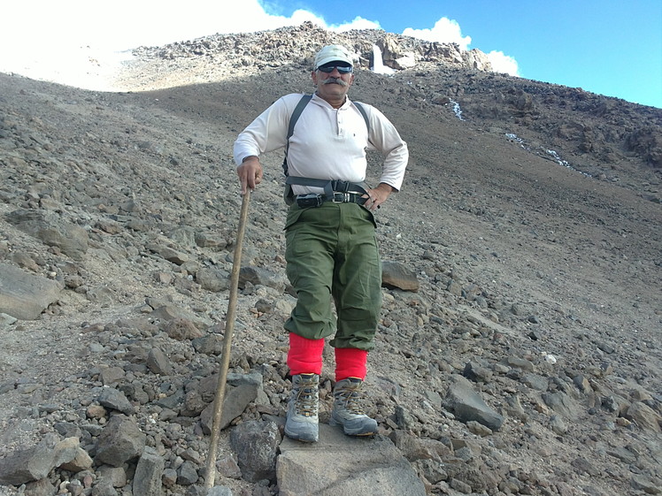 Abshare Yakhi (Frozen Waterfall), Damavand (دماوند)